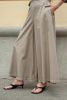 Бежевые брюки (кюлоты) Humility с карманами и на резинке